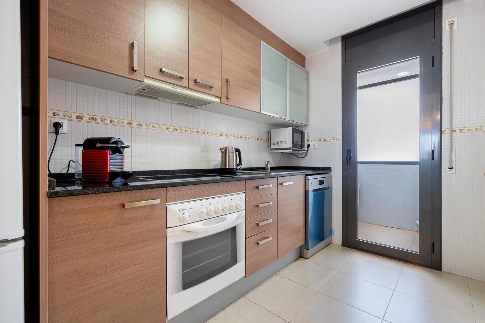 Hauzify I Apartament Oliveres Hospitalet De L'Infant Exterior photo