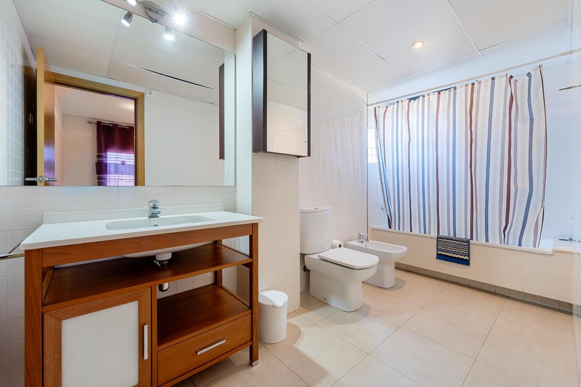 Hauzify I Apartament Oliveres Hospitalet De L'Infant Exterior photo